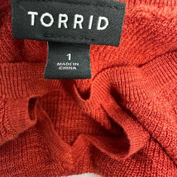 Torrid Orange Tunic Sweater Size 1 (1X) Lightweight Keyhole Neckline Fall Autumn - Picture 3 of 3